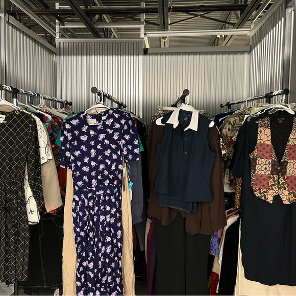 Meet your Posher, Teresa - Picture 2 of 3